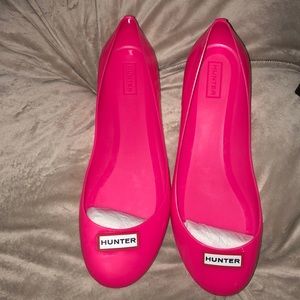 NEON PINK HUNTER FLATS